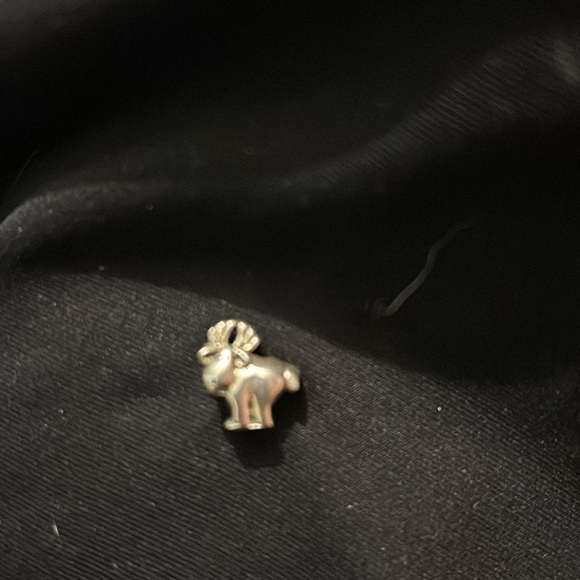 Retired Pandora moose - Picture 3 of 4